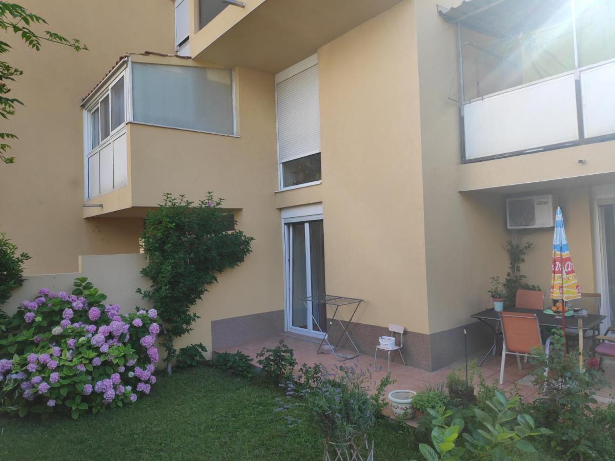 Spacious Apartment With Big Garden Near Beach Spalato Esterno foto