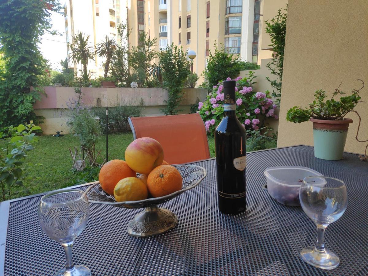 Spacious Apartment With Big Garden Near Beach Spalato Esterno foto