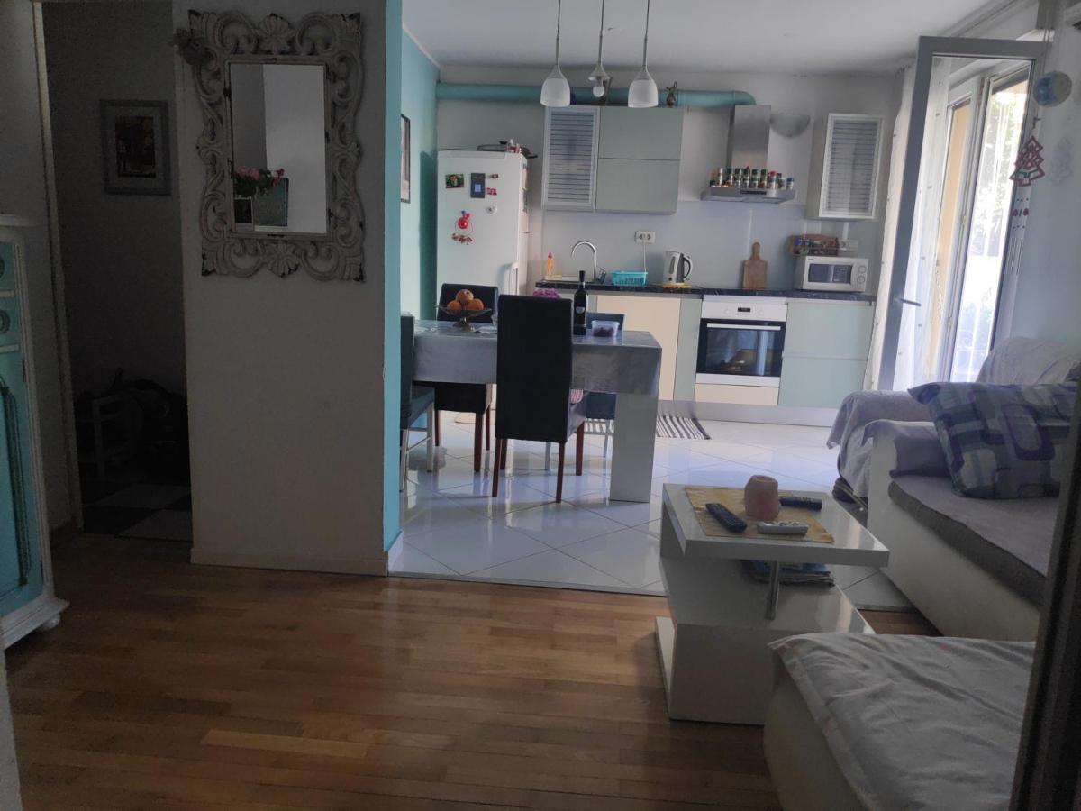 Spacious Apartment With Big Garden Near Beach Spalato Esterno foto